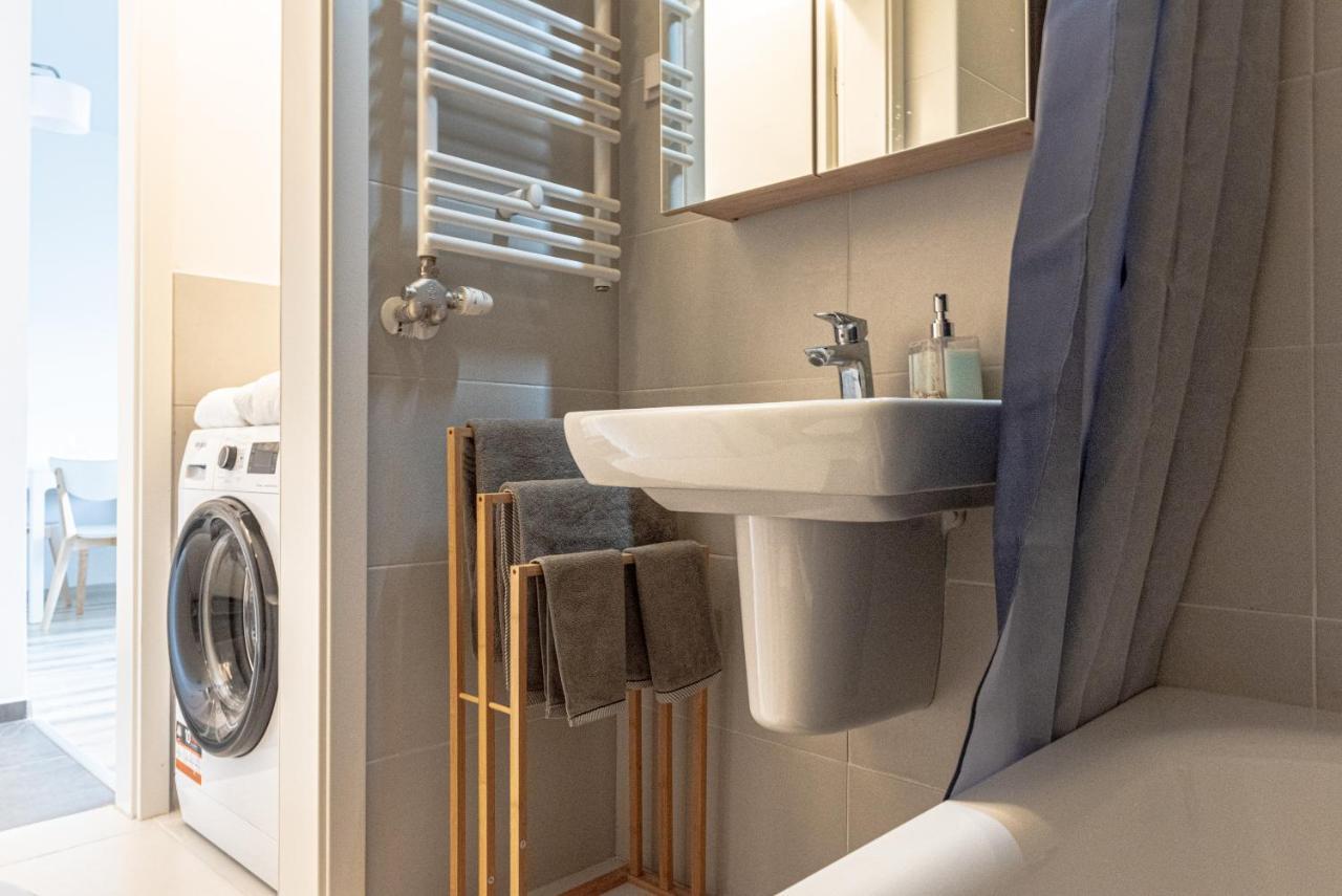 Dob36 With Free Private Parking And Balcony Appartement *